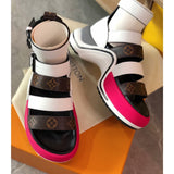 Louis Vuitton Red Bow-Detail Flats - Close-Up Texture View