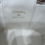 Zivas Charm Contemporary Flair Designer Handbag (Everyday Luxury Essential) – Detail View