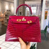  polished everyday bag detail view showing craftsmanship 14