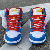 Nike Men's & Women's Premium Low-Top Trainers — Style 205 detail view