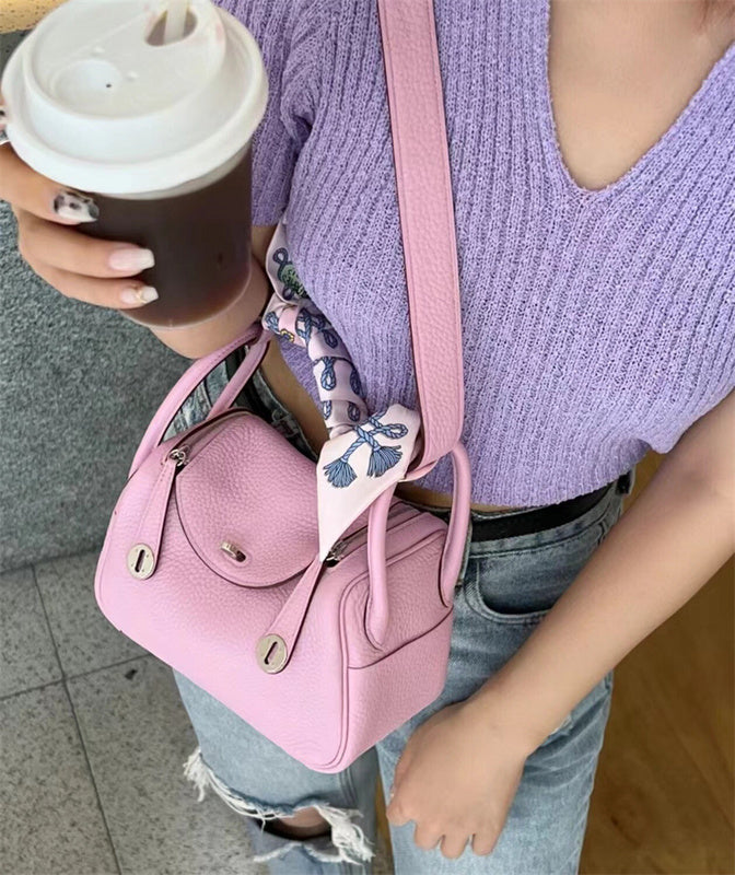 Streamlined bag women's premium everyday handbag
