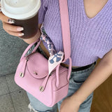 Streamlined bag women's premium everyday handbag