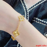 Front view of Van Cleef & Arpels unisex jewelry piece