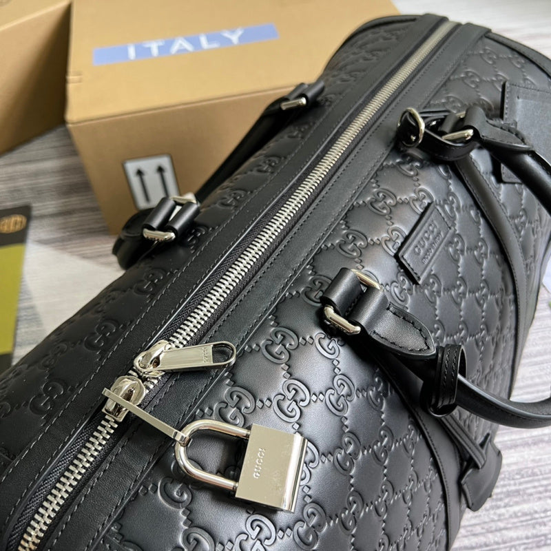 Interior view of elevated sleek women's handbag – women's luxury accessory