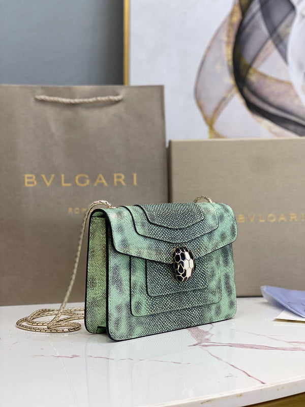 Timeless Faux Leather Handbag - Polished Finish | Women's Statement Accessory #1793 - texture close-up (image 9) of designer-inspired handbag