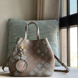  Clean-Lined carryall bag carried on shoulder 10