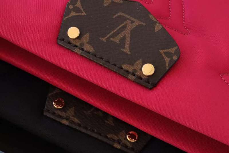 Styled lifestyle shot of everyday-luxe elevated women's handbag – women's luxury accessory