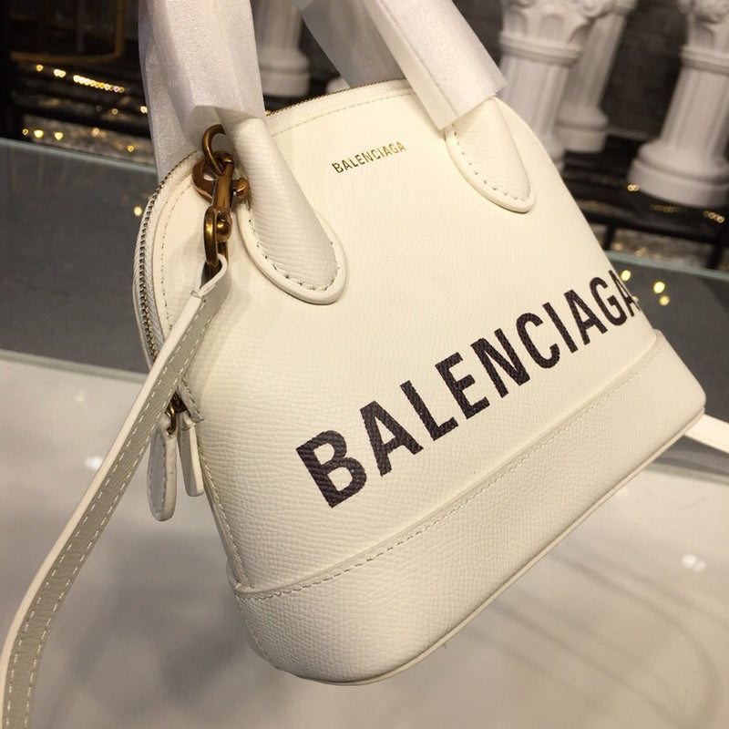 Contemporary Vegan Leather Handbag - Modern Structured Build | Women's Premium Handbag #889 - hardware and detail close-up (image 5) of designer-inspired handbag