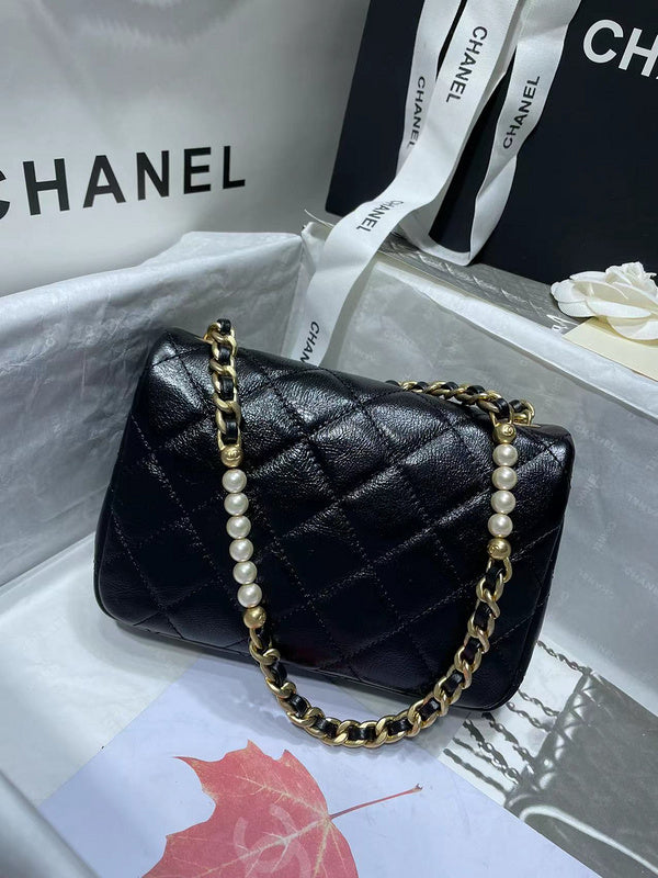 women's handbag, versatile design, view 3