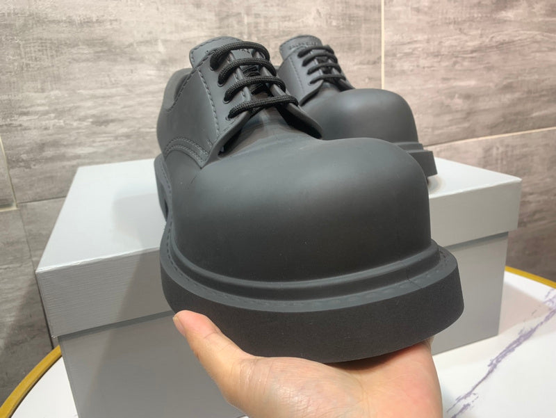 Zivas Charm Modern Edge Designer Shoes (All-Day Wearable Design) – Interior View