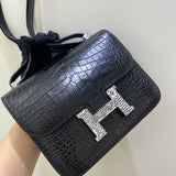 Side view of smart structured handbag