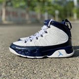 Nike Men's & Women's Signature Luxury Sneakers — Style 072 hardware detail