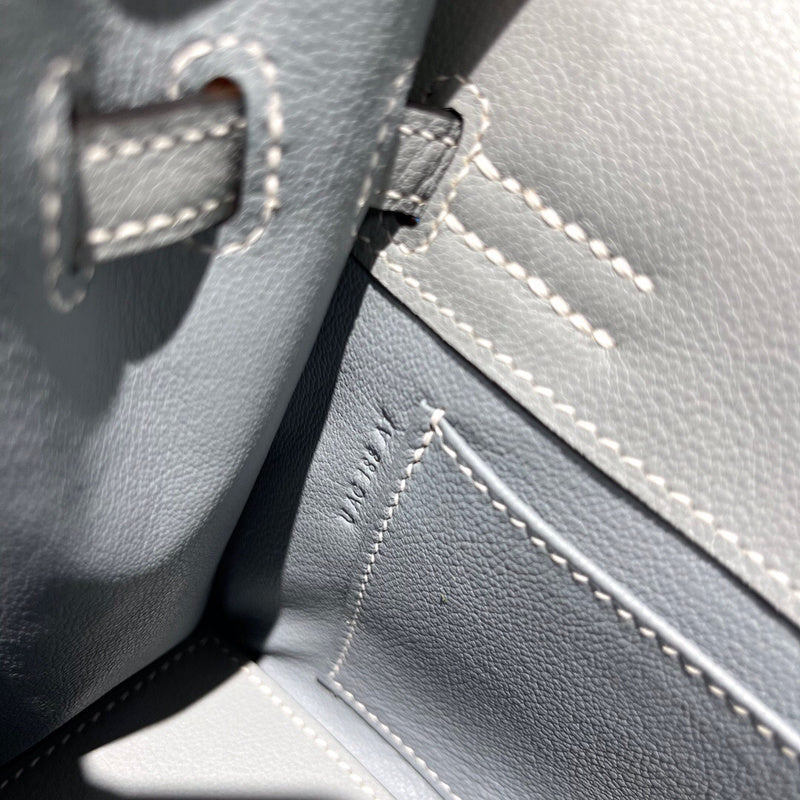 Versatile bag women's premium everyday handbag
