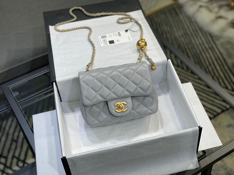  women's handbag, versatile design, view 3