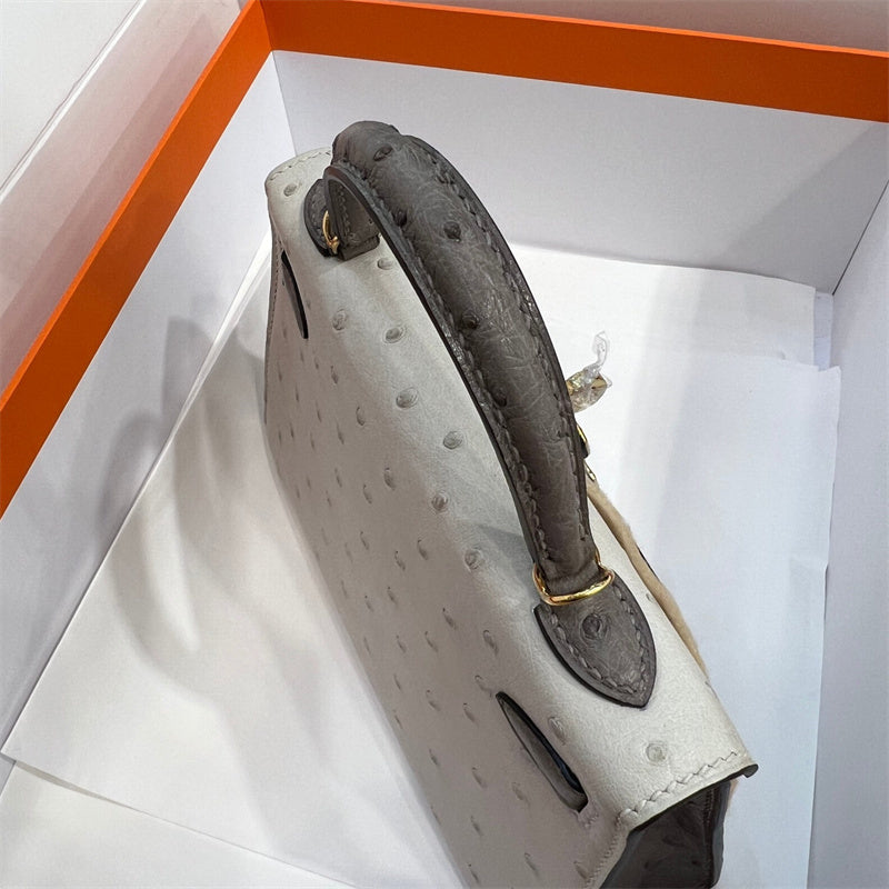  minimalist crossbody bag detail view showing craftsmanship 8