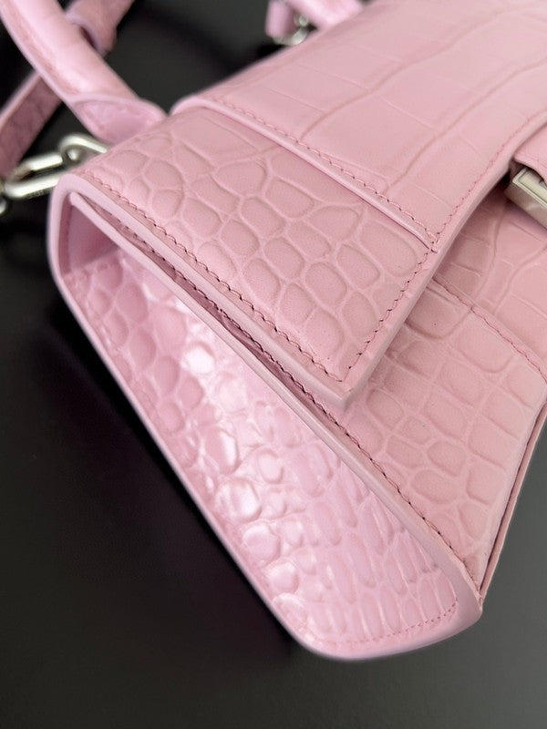 Zivas Charm Streamlined Design Statement Handbag (Effortless Style Upgrade) – Interior View