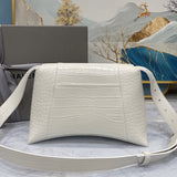 Zivas Charm Chic Craftsmanship Statement Handbag (Designer-Inspired Craftsmanship) – Full Silhouette