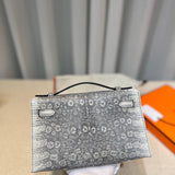 Versatile bag women's premium everyday handbag