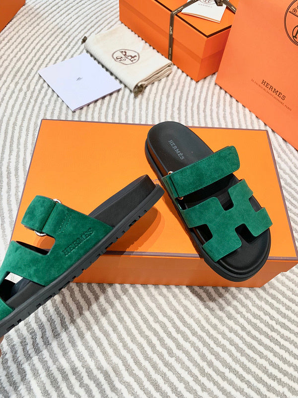 Hermes sandals Style 209 - top view showing design