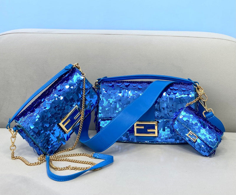 Ziva's Charm handbag – detail view (Standard Size)