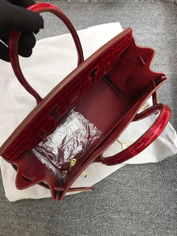 Chic bag shown from front angle