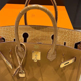  handbag interior and compartment view 9