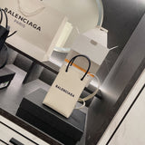Ziva's Charm handbag – interior view (one versatile size)