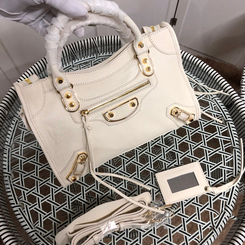 Front view of modern statement women's handbag – women's luxury accessory