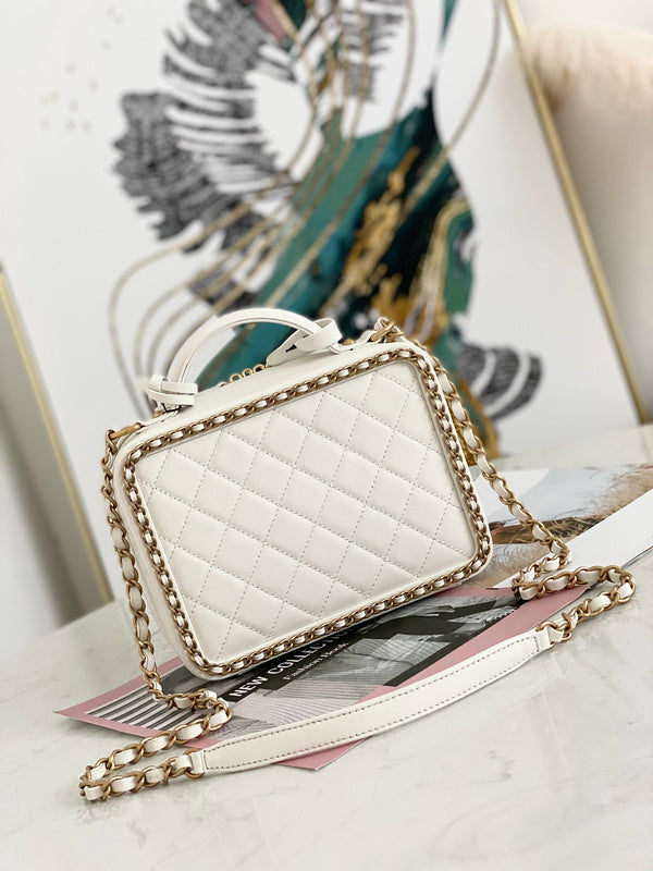  mid purse view 9