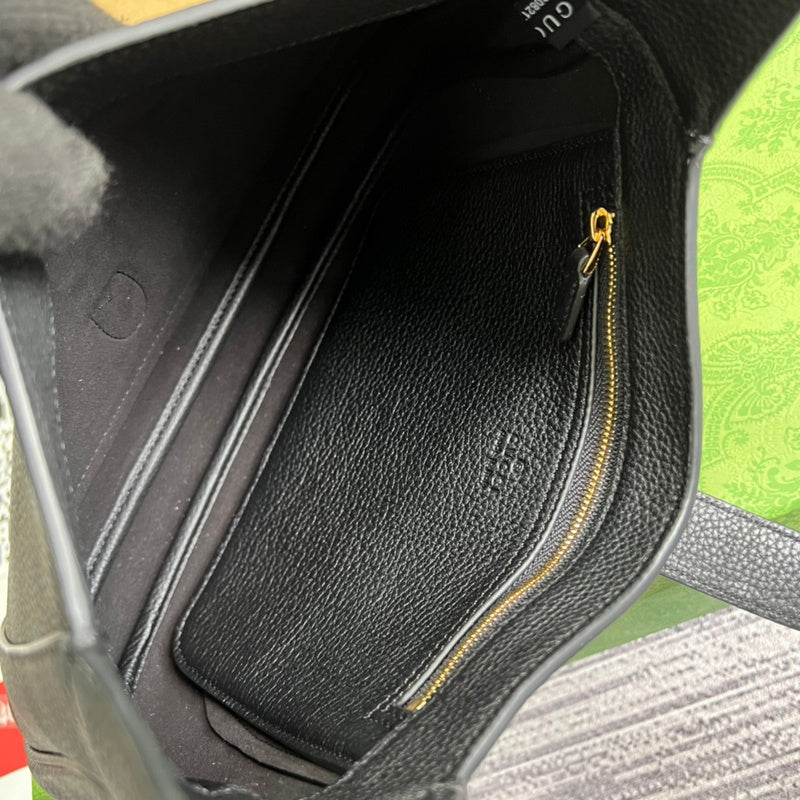 Close-up detail of modern premium women's handbag – women's designer-style accessory