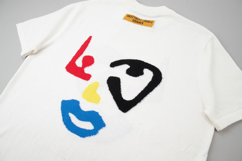 Full styled look of Louis Vuitton cotton t-shirt with relaxed-fit cut