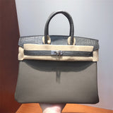  signature handbag styled with outfit 12