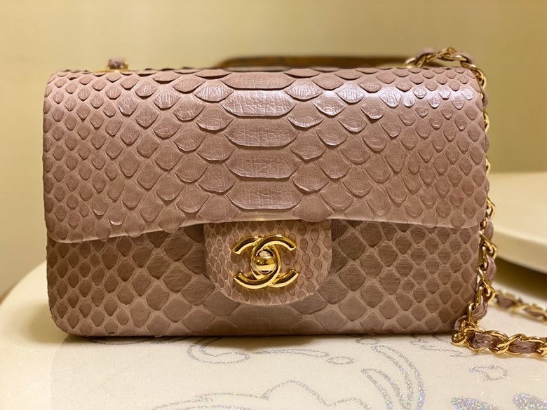  versatile purse view 7