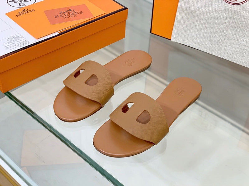 Hermes shoes Style 372 - top view showing design