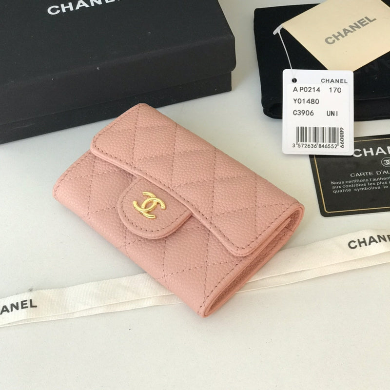 Zivas Charm Classic Sensibility Everyday Handbag (Polished Everyday Piece) – Angled View