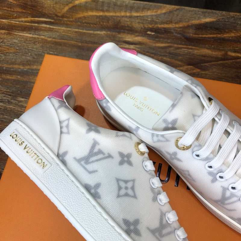 Louis Vuitton shoes Style 194 - close-up of timeless elegant design