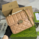 Handle and strap detail of classic sleek women's handbag – women's premium purse