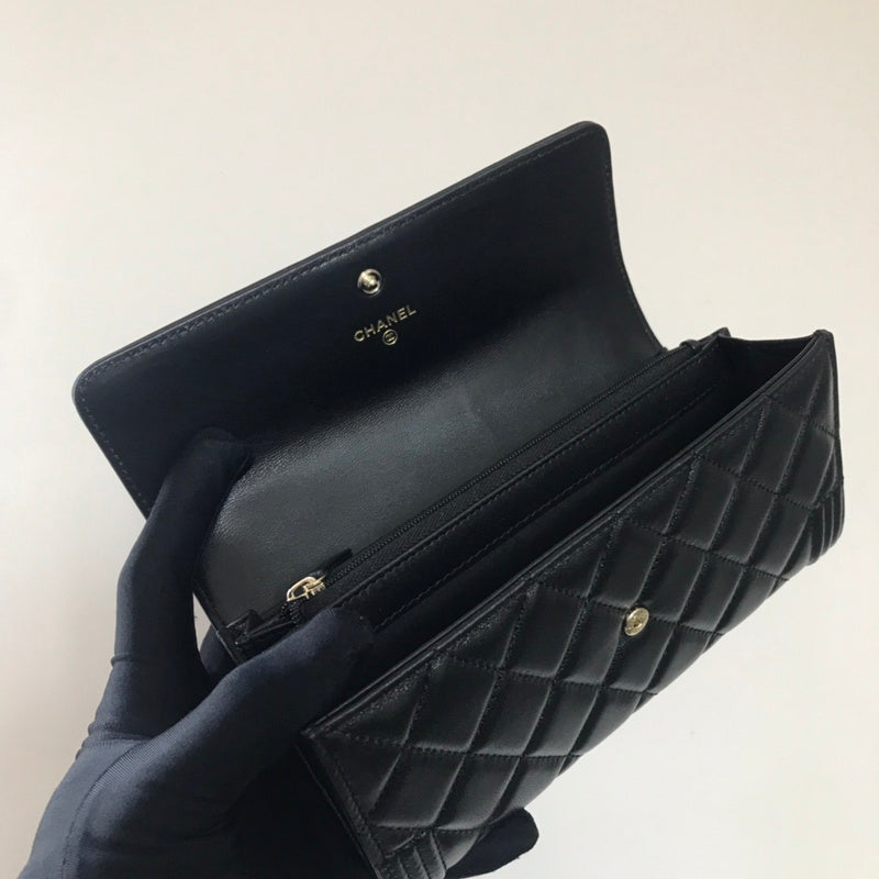 Zivas Charm Streamlined Design Everyday Handbag (Thoughtfully Structured Design) – Interior View