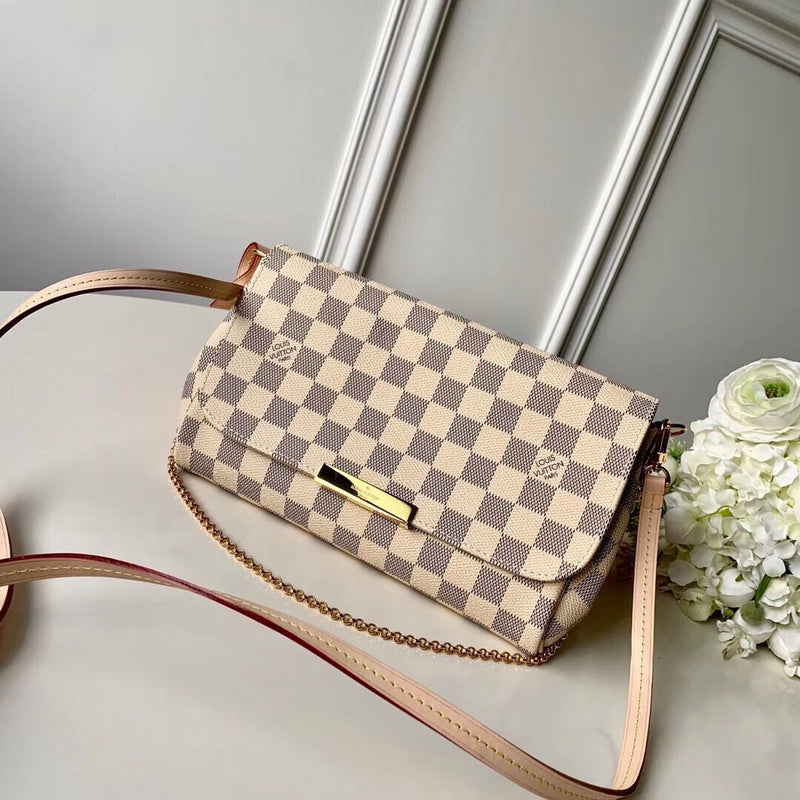 Side profile of classic polished women's handbag – women's luxury handbag