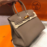  crossbody bag interior and compartment view
