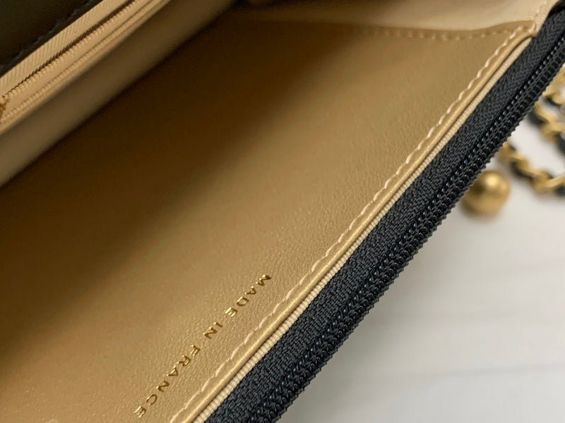  mid purse view 7