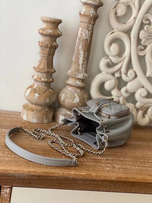  handbag, compact everyday style, image 6