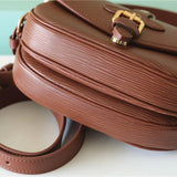  Classic crossbody bag front view 19