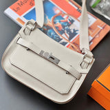  Essential carryall bag carried on shoulder