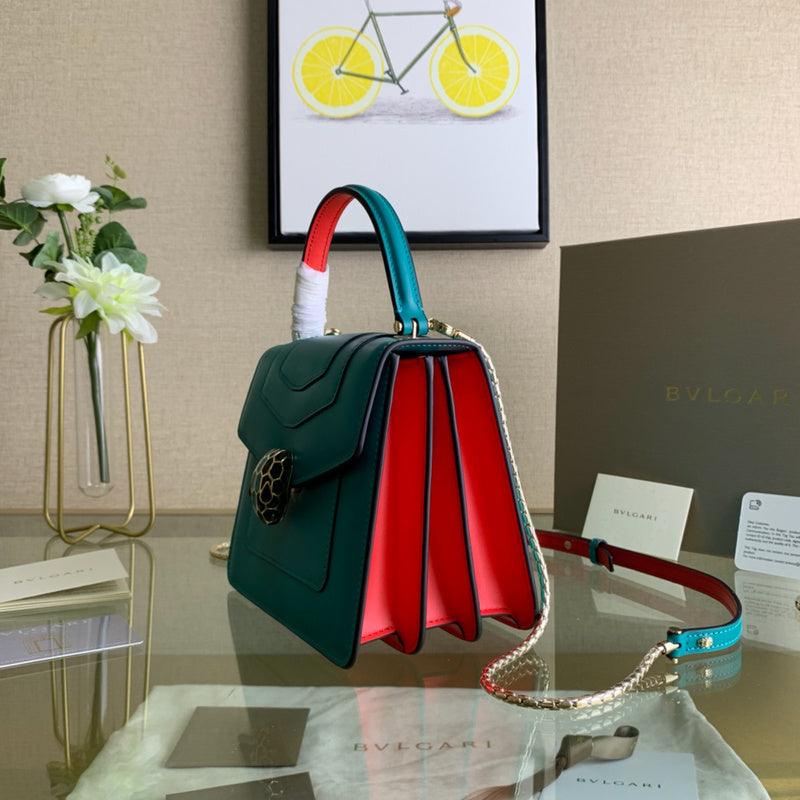 Sophisticated Premium PU Leather Handbag - Versatile Everyday Design | Women's Statement Accessory #1722 - texture close-up (image 9) of designer-inspired handbag
