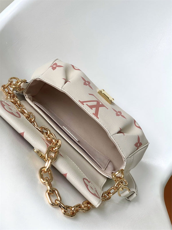  Everyday structured bag carried on shoulder 22