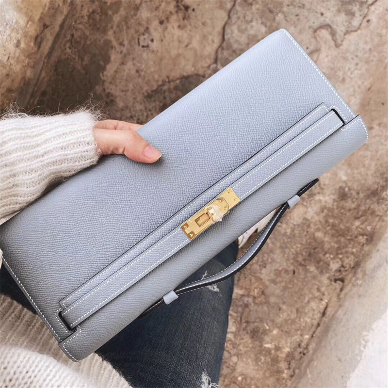  handbag interior and compartment view 27