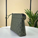  handbag interior and compartment view