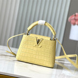  timeless everyday bag detail view showing craftsmanship 38