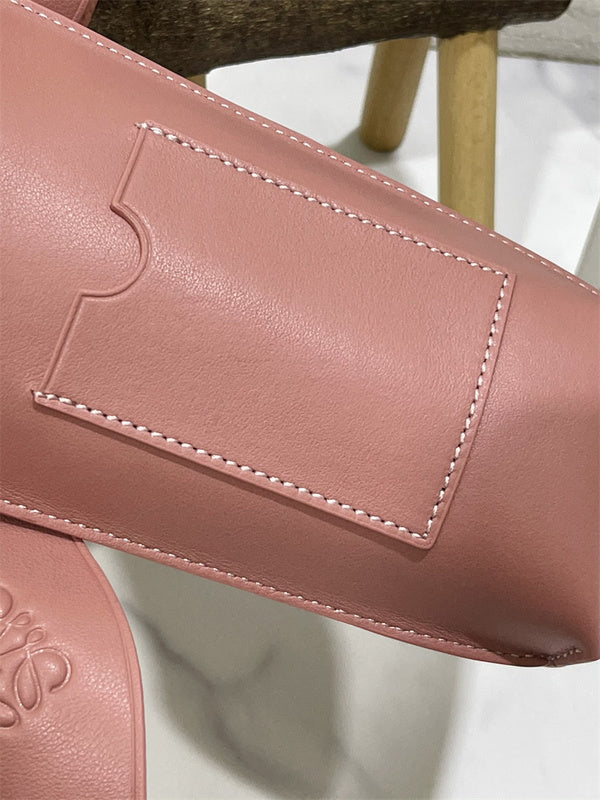 Ziva's Charm handbag – lifestyle view (8cm*4cm*18cm)